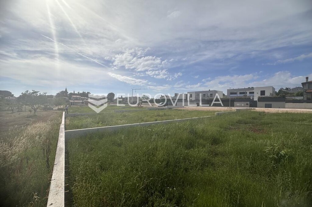 Image 6340697 - 11