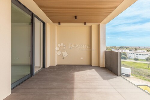 Thumbnail 6340728 - 1