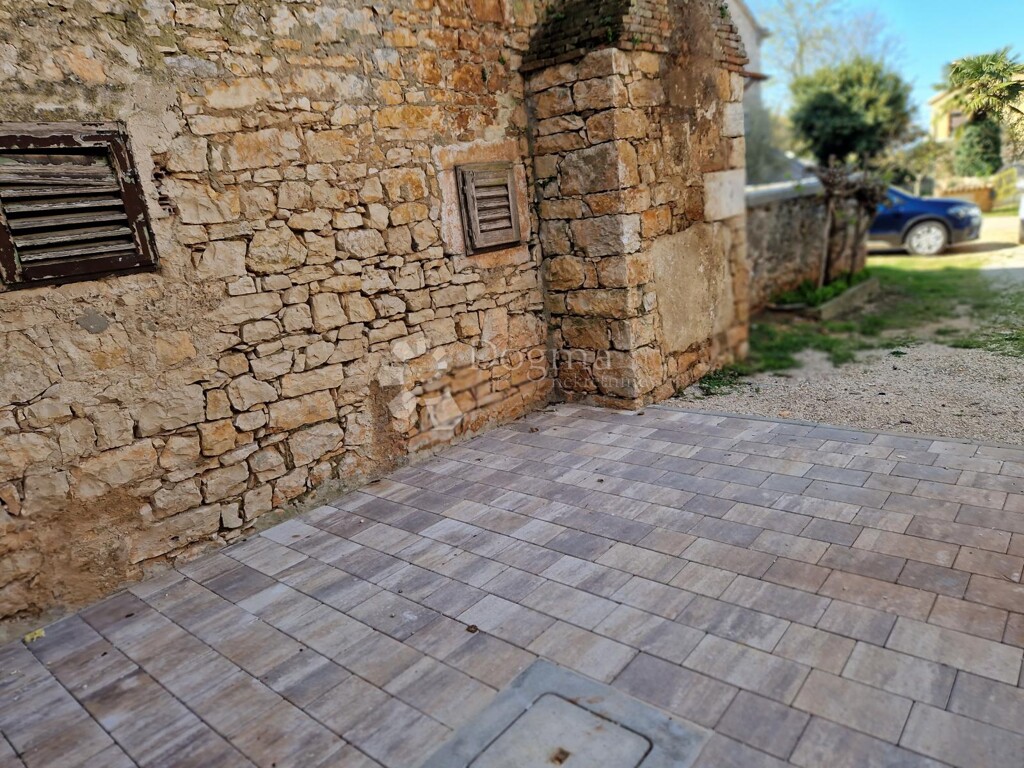 Image 6340741 - 11