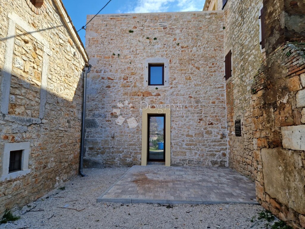 Image 6340741 - 1