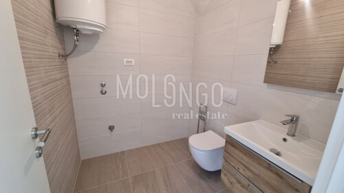 Thumbnail 6340836 - 5