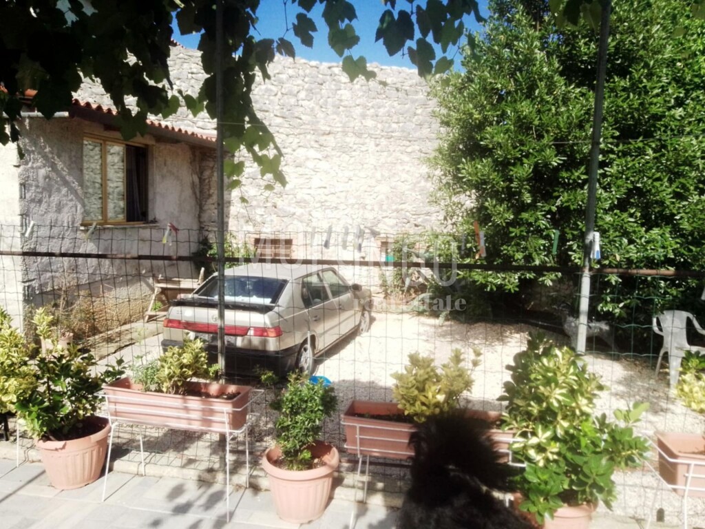 Image 6340840 - 2