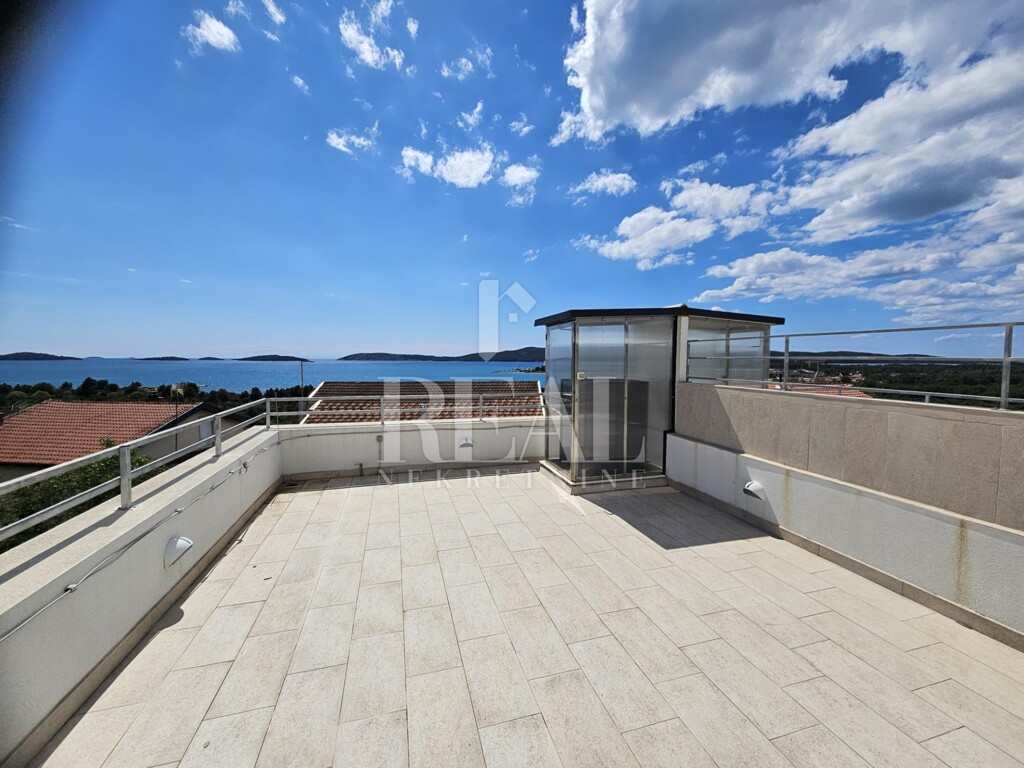 Image 6341035 - 1