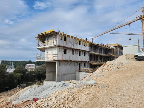 Thumbnail 6341045 - 14