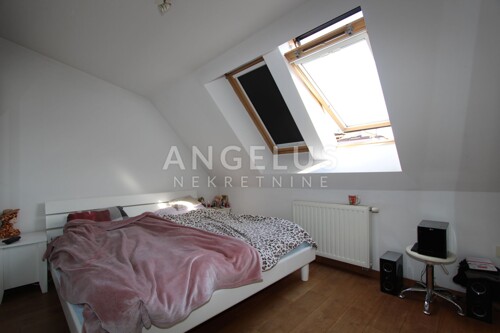 Thumbnail 6341048 - 10