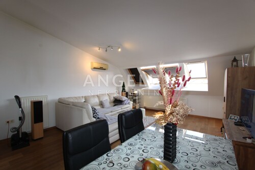 Thumbnail 6341048 - 7