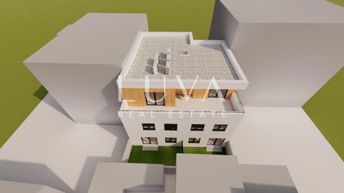 Thumbnail 6341049 - 5