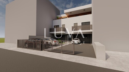 Thumbnail 6341052 - 3
