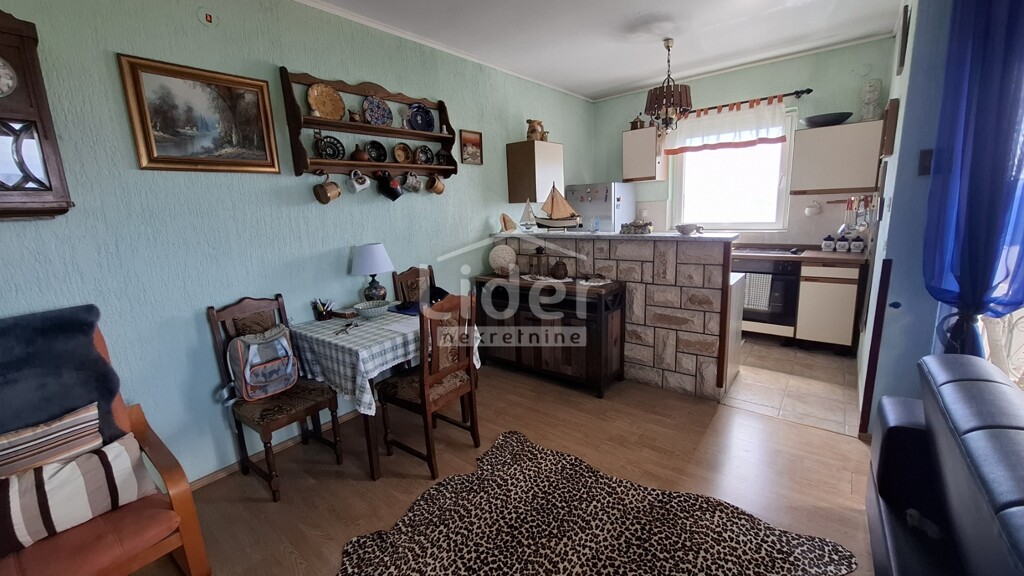 Image 6341278 - 9