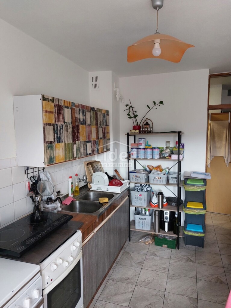Image 6341281 - 7
