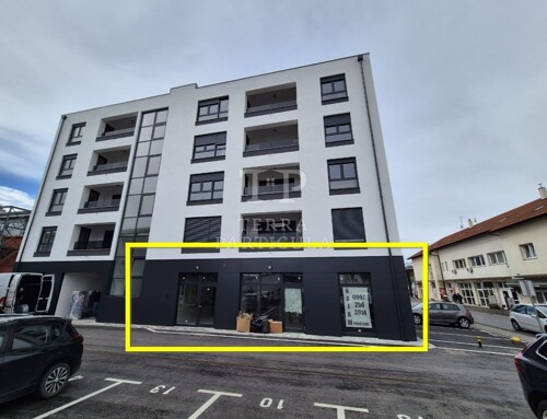 Zabok, centar, lokal od 110 m2 u prizemlju