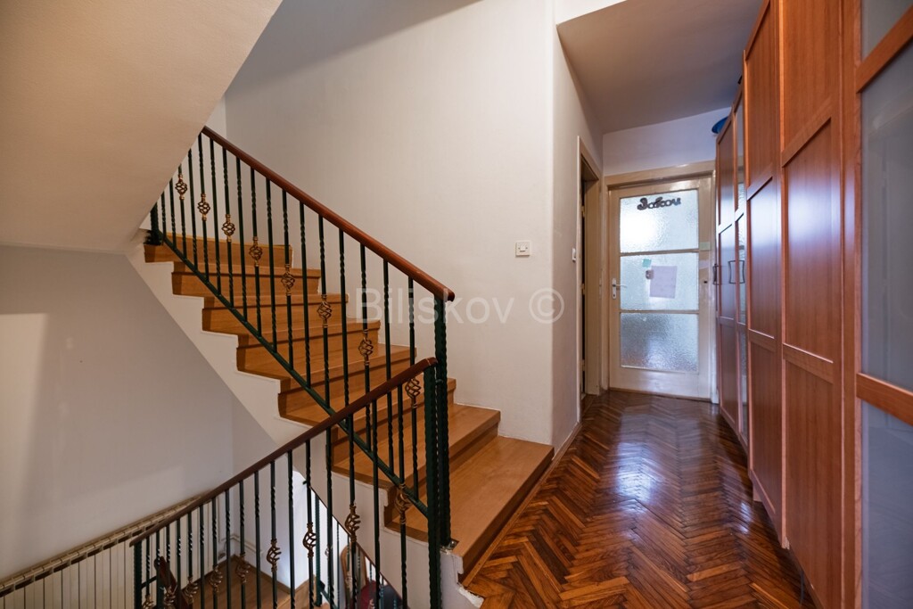 Image 6341323 - 8