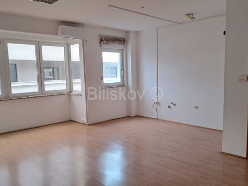 Zakup Split Mejaši uredsko skladišni prostor