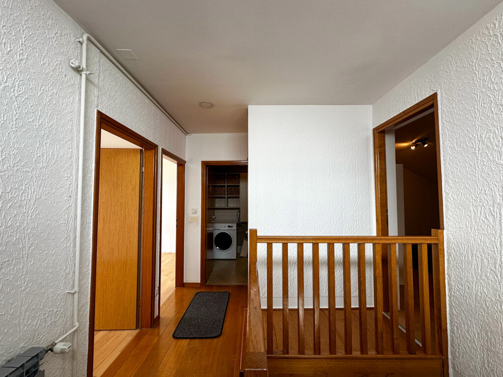 Image 6341330 - 7