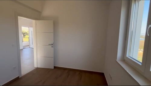 Thumbnail 6341335 - 6