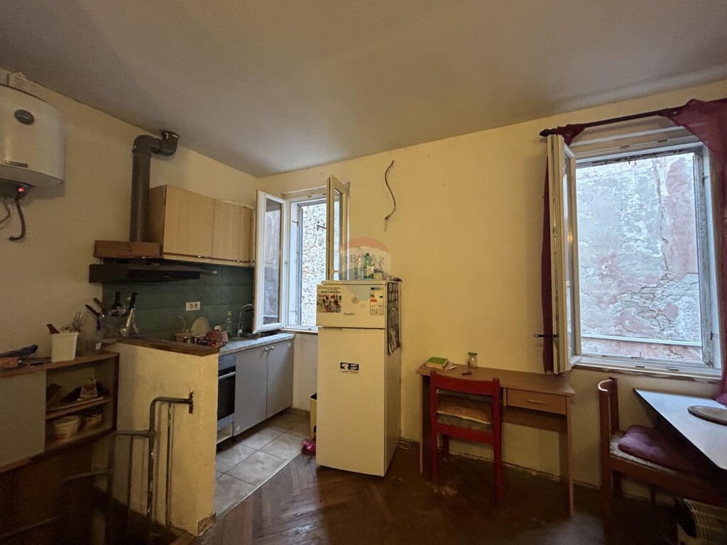 Image 6341411 - 2