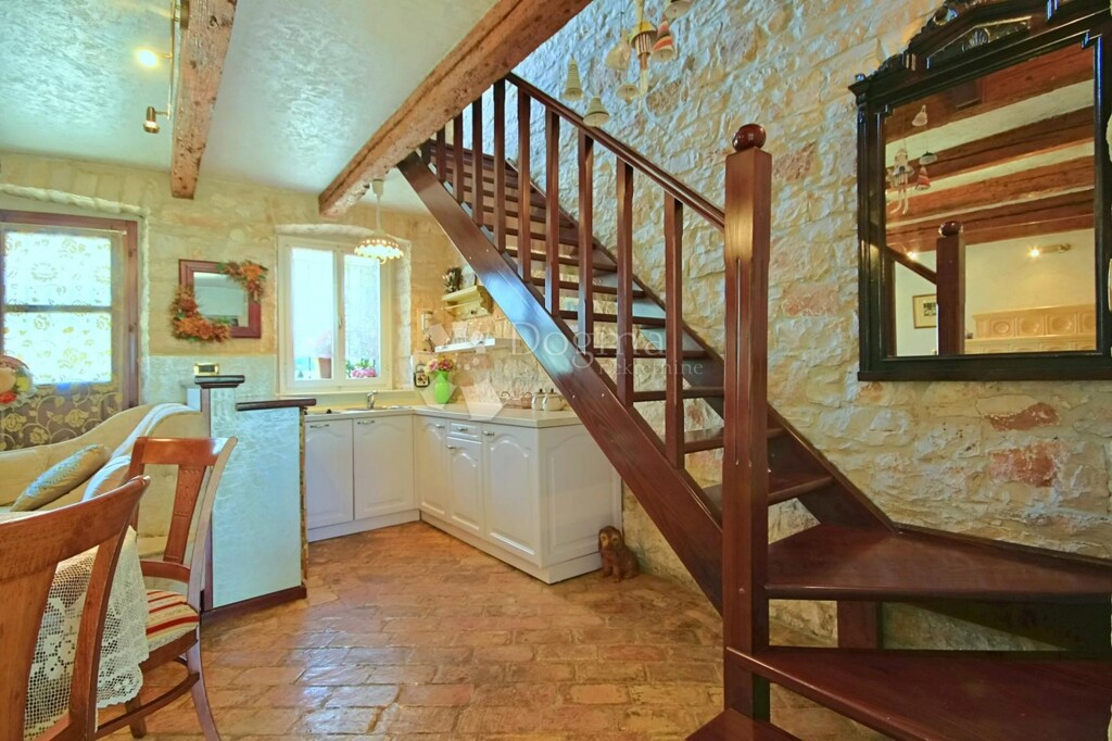 Image 6341557 - 6