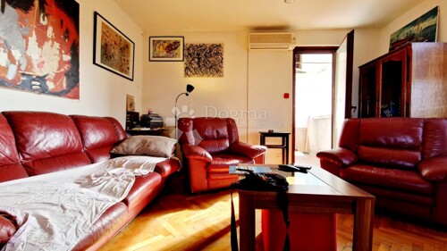 Thumbnail 6341560 - 2