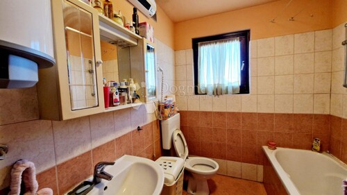 Thumbnail 6341560 - 15