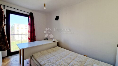 Thumbnail 6341560 - 14