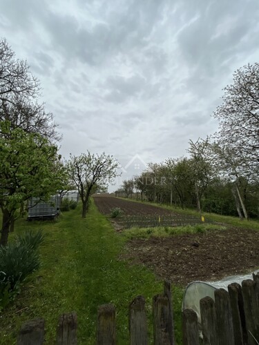 Thumbnail 6341620 - 25
