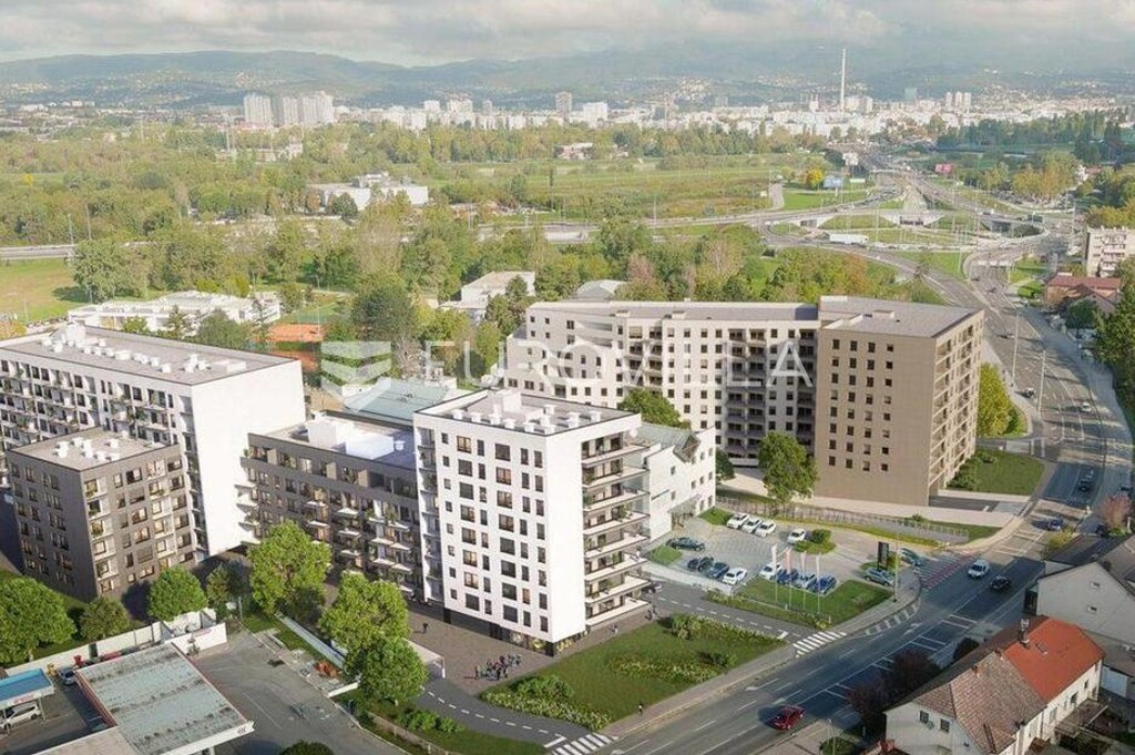 Image 6341915 - 9