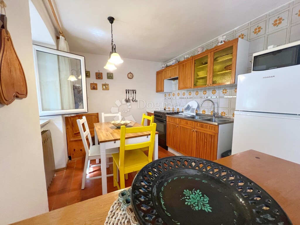 Image 6341920 - 4