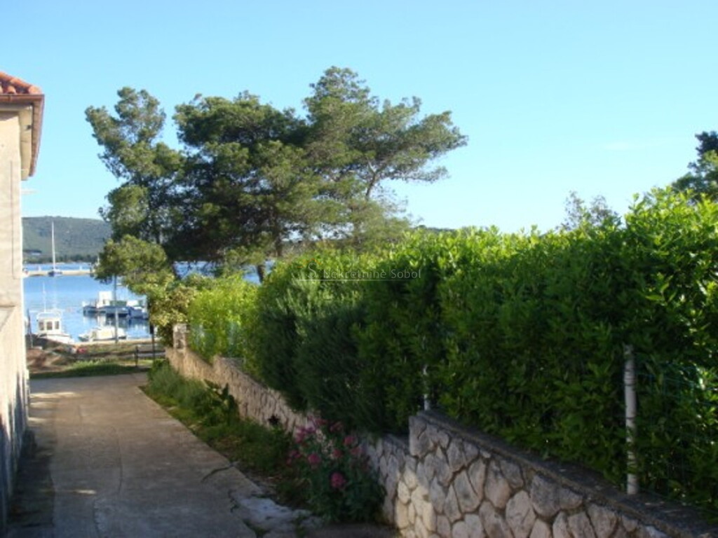 Image 6341925 - 5