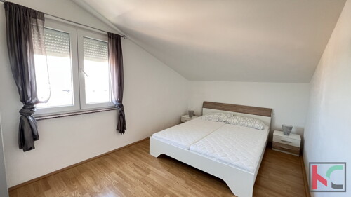 Thumbnail 6341927 - 4