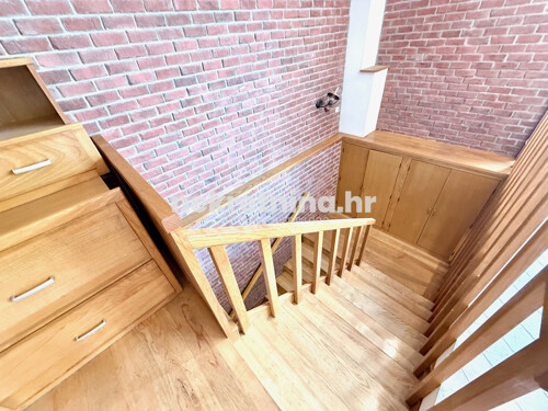 Thumbnail 6341996 - 5