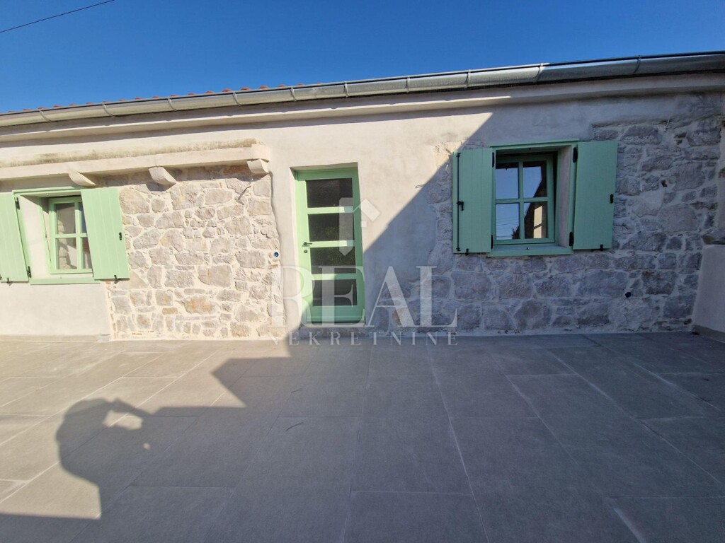 Image 6342189 - 9