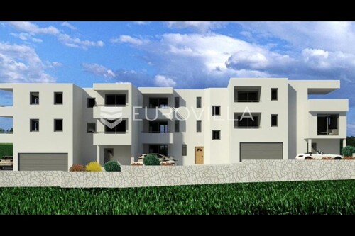 Pula, Valdebek - trosobni stan u novogradnji, 1.kat, NKP 52.70 m2 - odlična ...