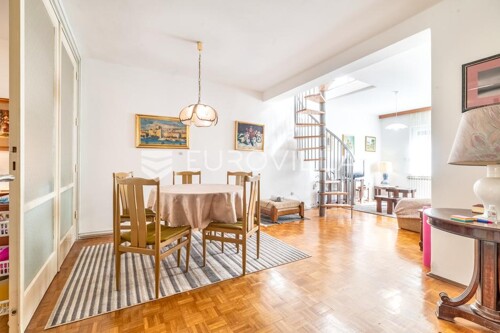 Zagreb, Črnomerec, funkcionalan četverosoban stan 83 m2