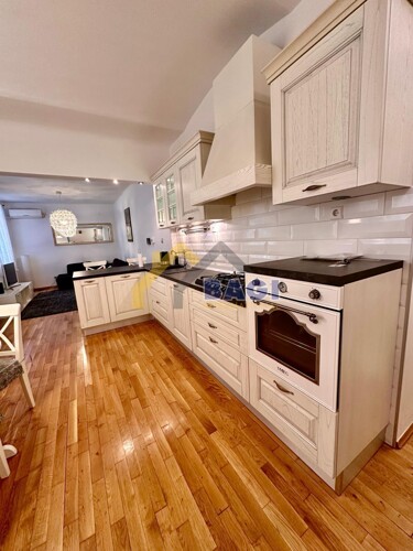 Thumbnail 6342290 - 3