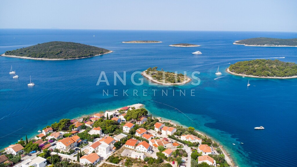 Image 6342400 - 4