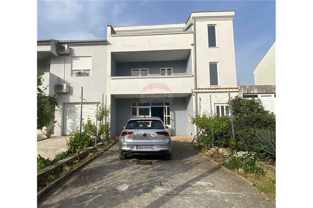 Image 6342432 - 3
