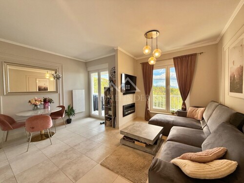 Thumbnail 6342443 - 4