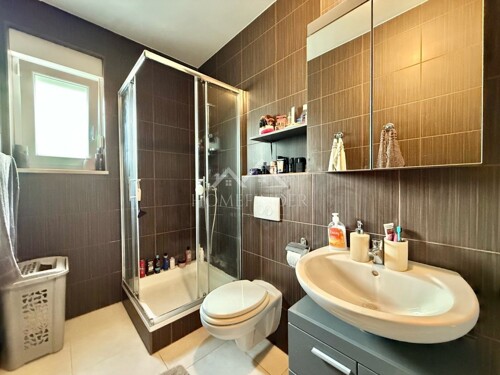 Thumbnail 6342443 - 13