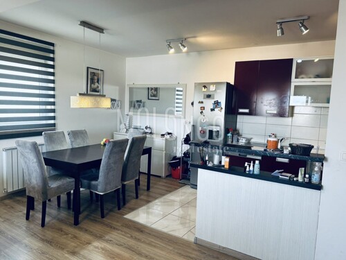 Thumbnail 6342445 - 5