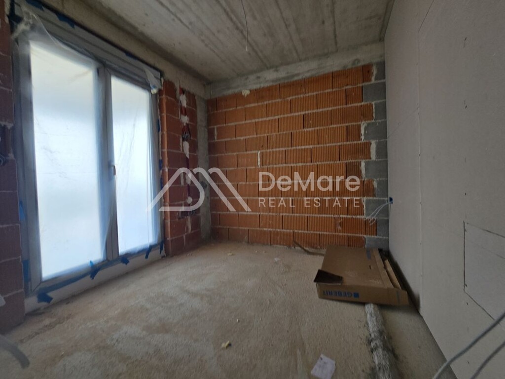 Image 6342493 - 7