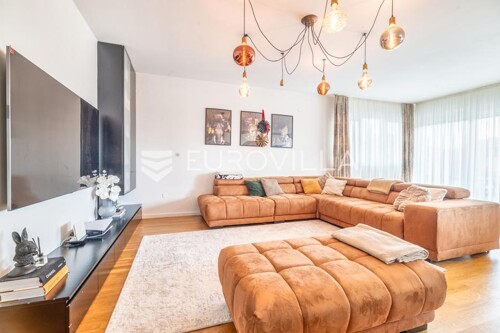 Zagreb, Bijenik, predivan četverosoban stan NKP 132 m2