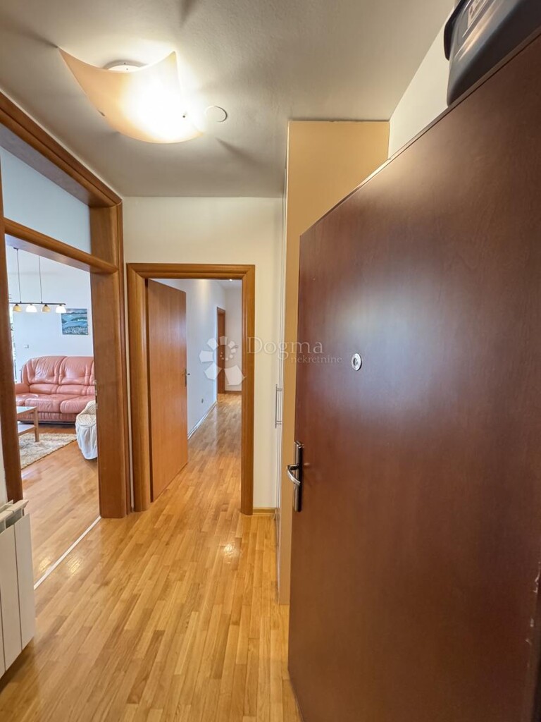 Image 6354498 - 21