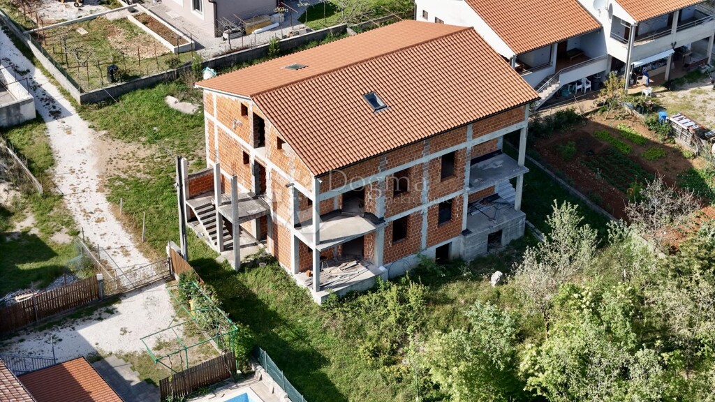 Image 6354509 - 2