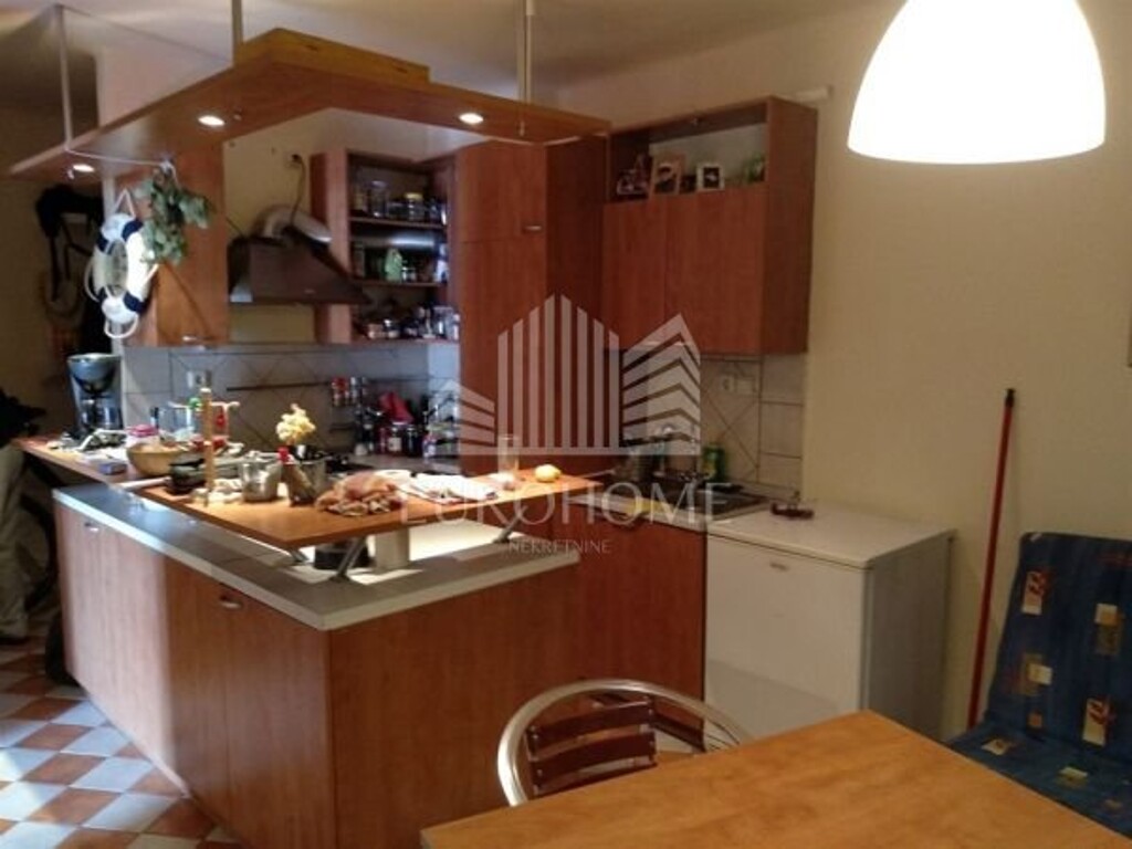 Image 6354548 - 7