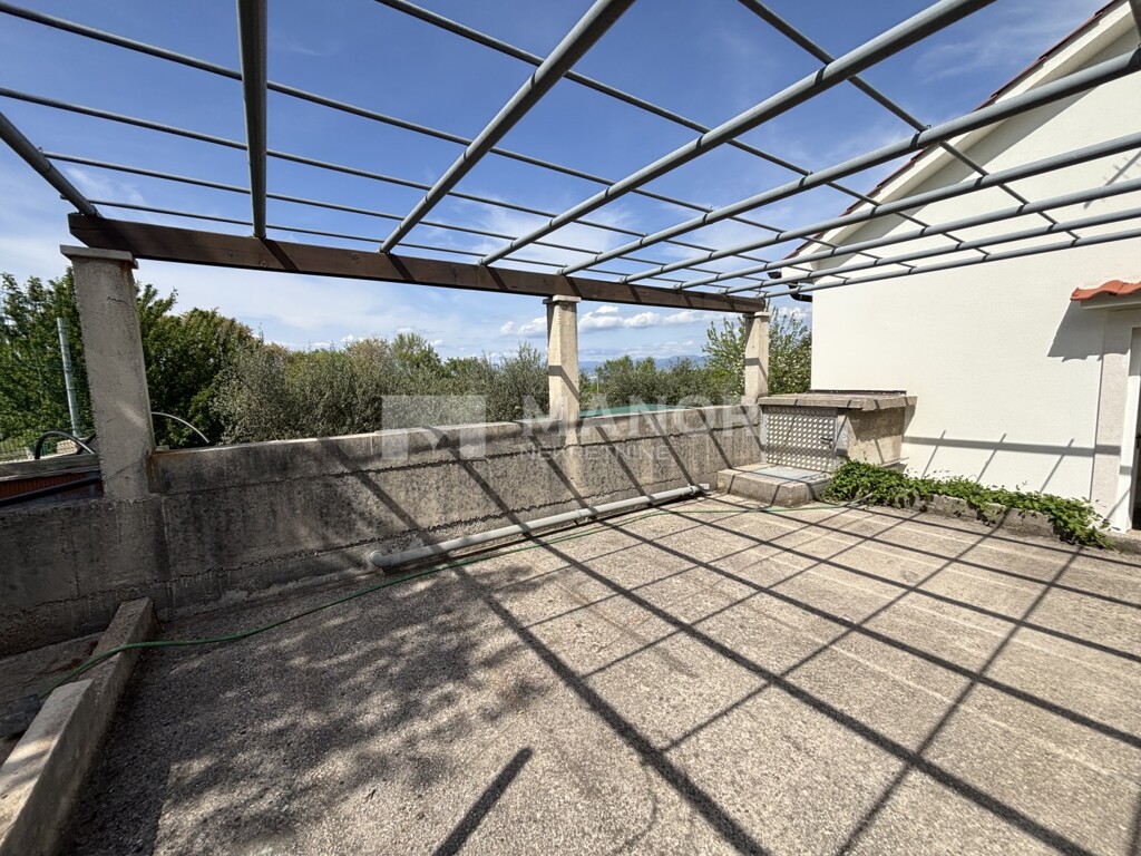 Image 6354690 - 3