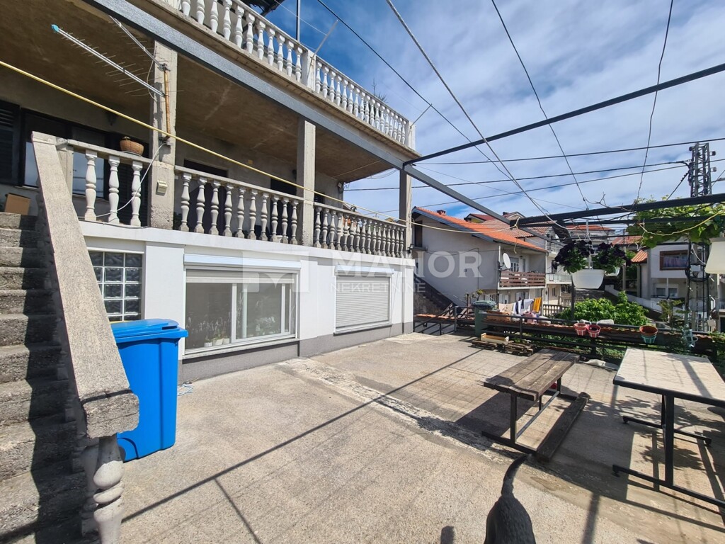 Image 6354699 - 4