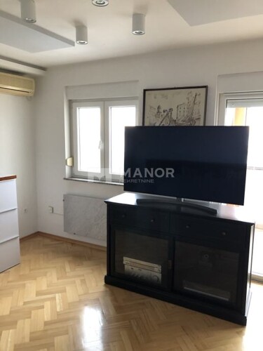 Thumbnail 6354701 - 5