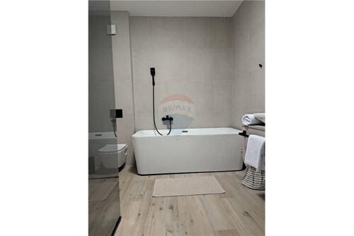 Thumbnail 6354710 - 25