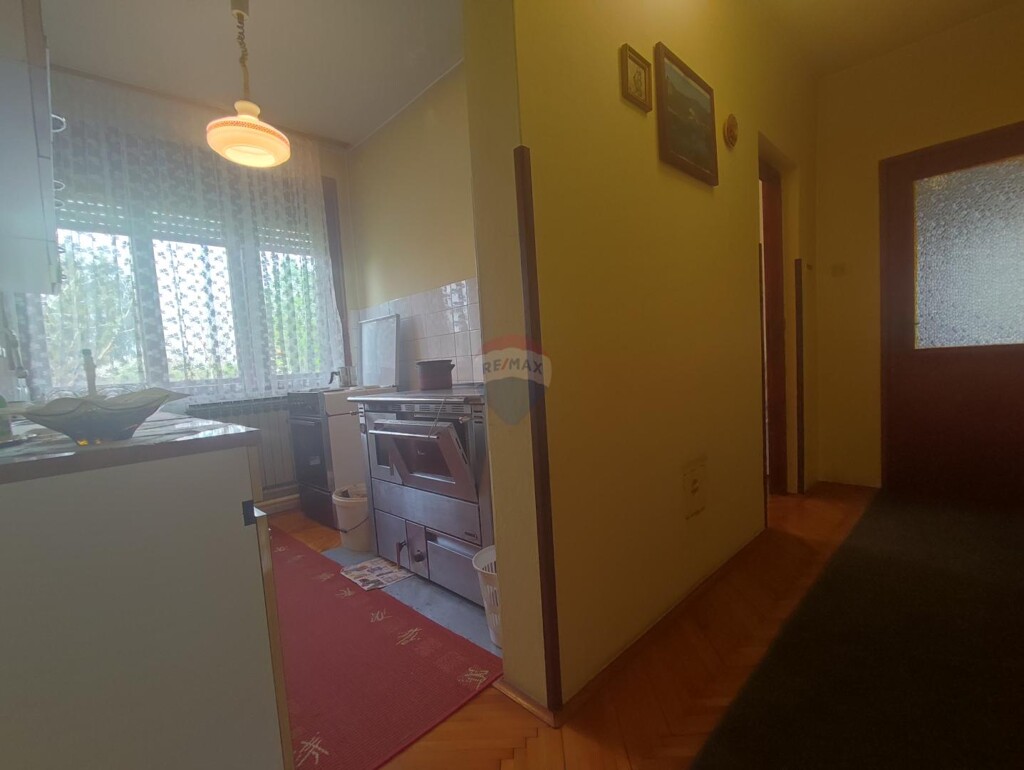 Image 6354730 - 3