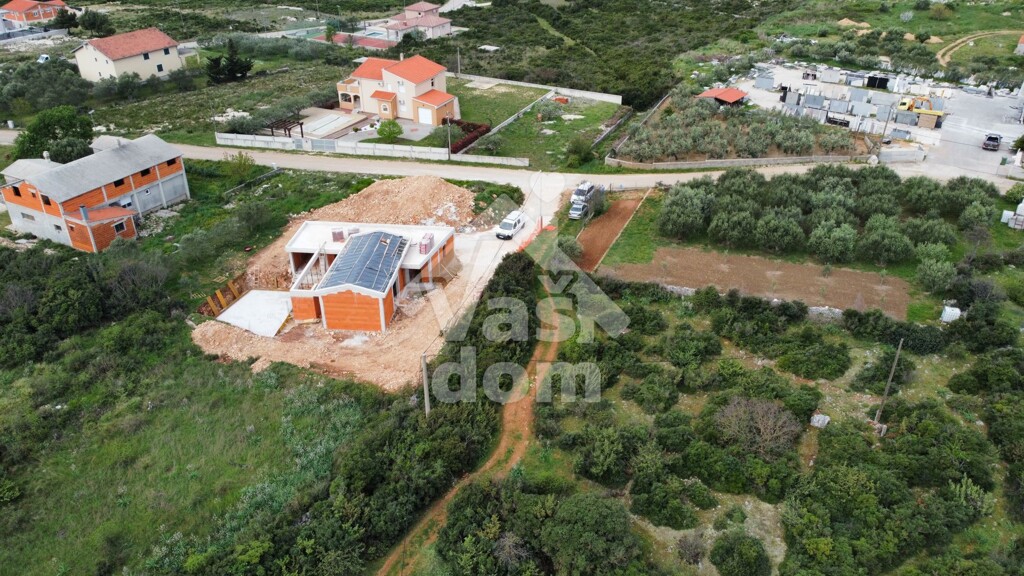 Image 6354743 - 8